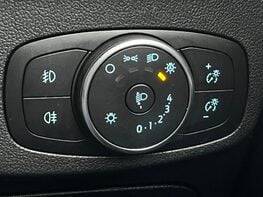 Ford Focus TITANIUM 56