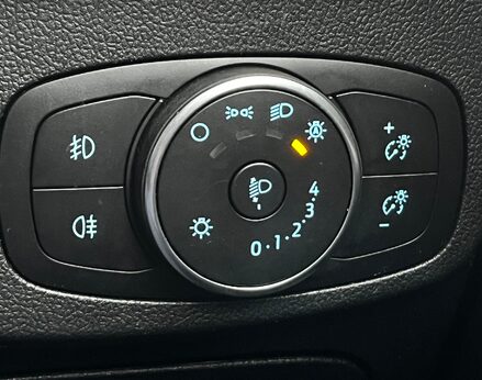 Ford Focus TITANIUM 56