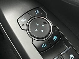 Ford Focus TITANIUM 57