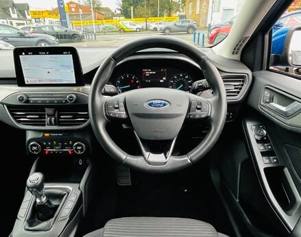 Ford Focus TITANIUM 19