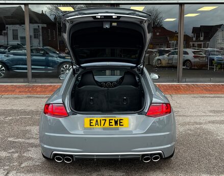 Audi TT TTS TFSI QUATTRO 80