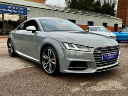 Audi TT TTS TFSI QUATTRO 4