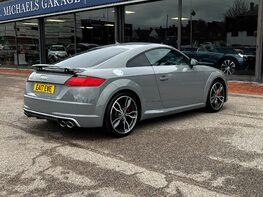 Audi TT TTS TFSI QUATTRO 8