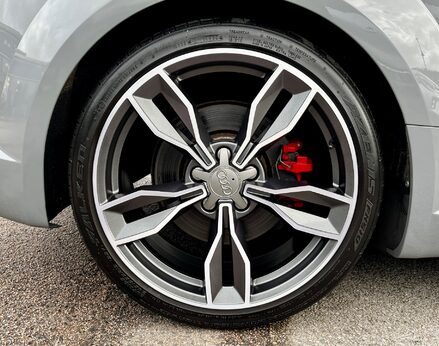 Audi TT TTS TFSI QUATTRO 13