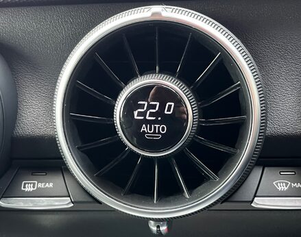 Audi TT TTS TFSI QUATTRO 47