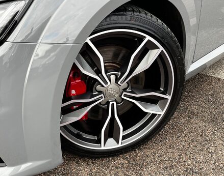 Audi TT TTS TFSI QUATTRO 3