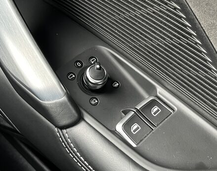 Audi TT TTS TFSI QUATTRO 72