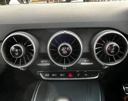 Audi TT TTS TFSI QUATTRO 44