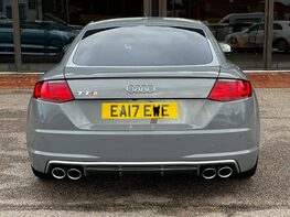 Audi TT TTS TFSI QUATTRO 6