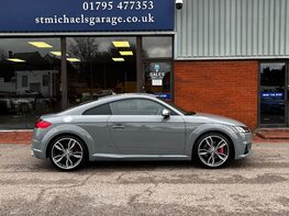 Audi TT TTS TFSI QUATTRO 10
