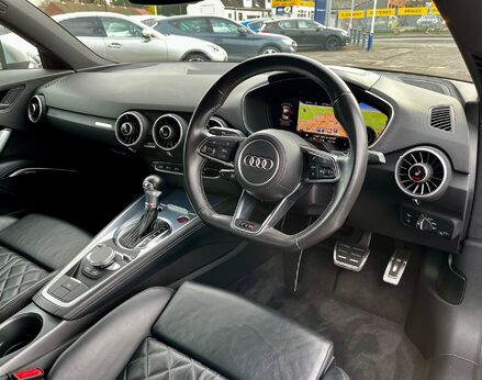 Audi TT TTS TFSI QUATTRO 18