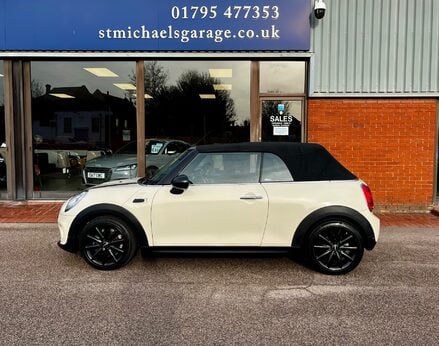 Mini Convertible COOPER 15