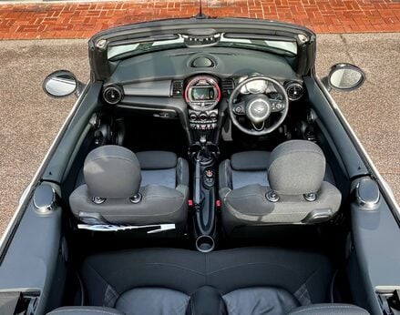 Mini Convertible COOPER 65