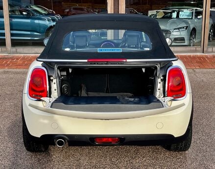 Mini Convertible COOPER 67