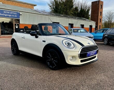 Mini Convertible COOPER 4