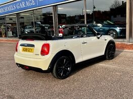 Mini Convertible COOPER 9