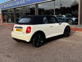 Mini Convertible COOPER 8