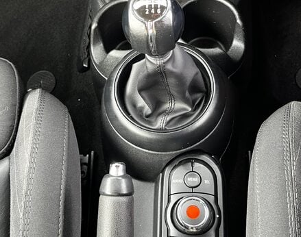 Mini Convertible COOPER 53