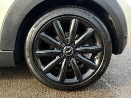 Mini Convertible COOPER 18