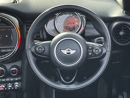 Mini Convertible COOPER 24