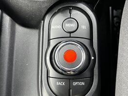 Mini Convertible COOPER 52