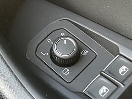 Volkswagen Passat R-LINE TSI EVO 88