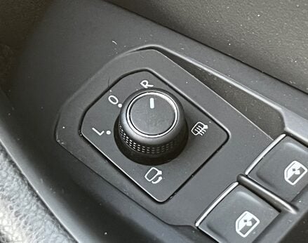 Volkswagen Passat R-LINE TSI EVO 88