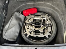 Volkswagen Passat R-LINE TSI EVO 29