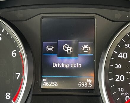 Volkswagen Passat R-LINE TSI EVO 38