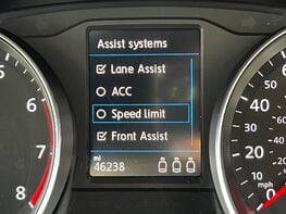 Volkswagen Passat R-LINE TSI EVO 33