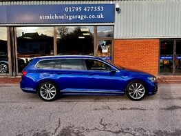 Volkswagen Passat R-LINE TSI EVO 10