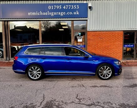 Volkswagen Passat R-LINE TSI EVO 10