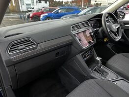 Volkswagen Tiguan Allspace LIFE TSI DSG 16