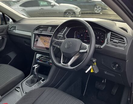 Volkswagen Tiguan Allspace LIFE TSI DSG 17