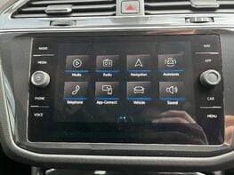 Volkswagen Tiguan Allspace LIFE TSI DSG 30