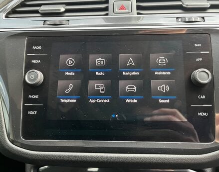 Volkswagen Tiguan Allspace LIFE TSI DSG 30