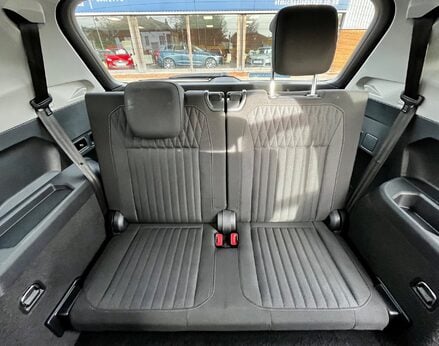 Volkswagen Tiguan Allspace LIFE TSI DSG 73