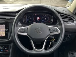 Volkswagen Tiguan Allspace LIFE TSI DSG 19