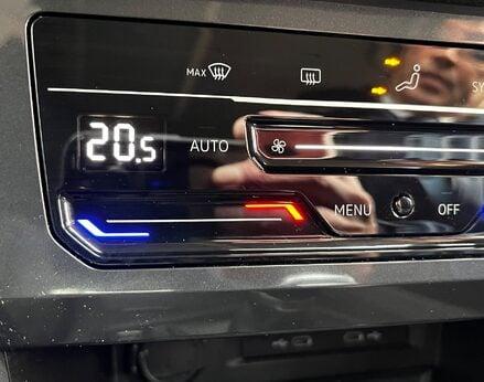 Volkswagen Tiguan Allspace LIFE TSI DSG 54