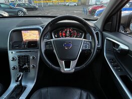 Volvo XC60 T5 SE LUX NAV 19