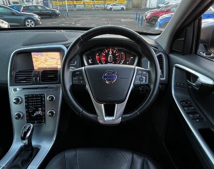 Volvo XC60 T5 SE LUX NAV 19