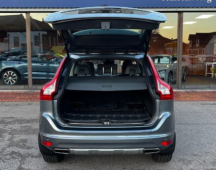 Volvo XC60 T5 SE LUX NAV 56
