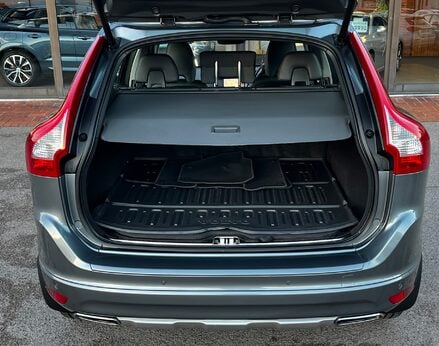 Volvo XC60 T5 SE LUX NAV 57