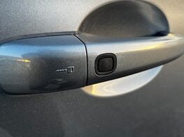 Volvo XC60 T5 SE LUX NAV 64