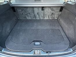 Volvo XC60 T5 SE LUX NAV 59