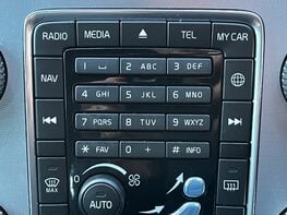 Volvo XC60 T5 SE LUX NAV 43