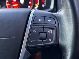 Volvo XC60 T5 SE LUX NAV 47