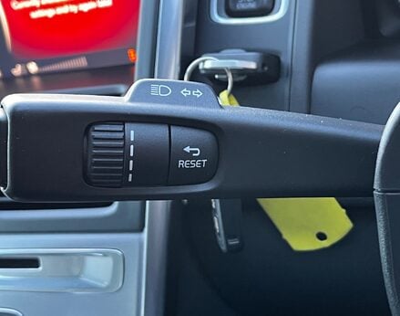 Volvo XC60 T5 SE LUX NAV 48