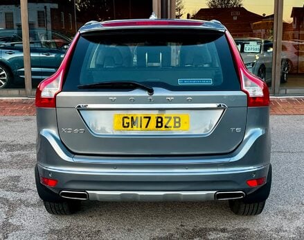 Volvo XC60 T5 SE LUX NAV 6