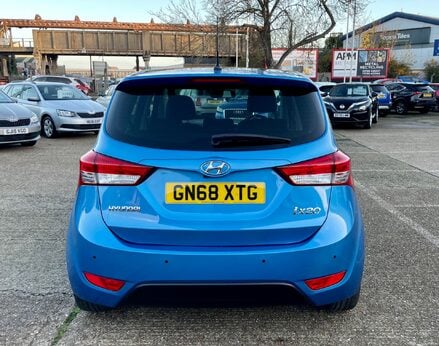 Hyundai ix20 MPI PREMIUM NAV 6